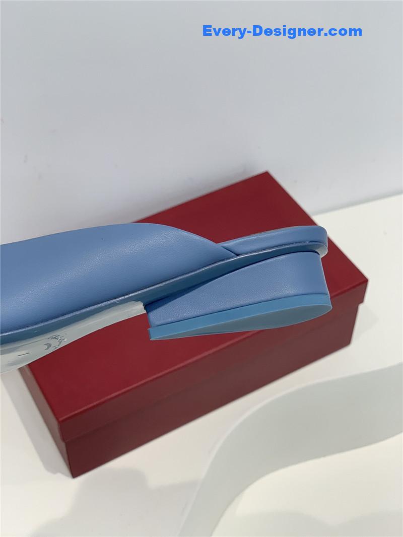 Salvatore Ferragamo new pointed half drag bow slippers