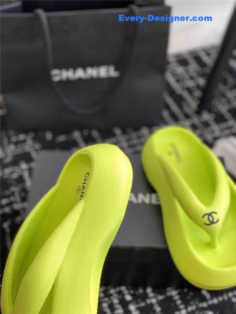 CC explosive style muffin sandals and slippers
