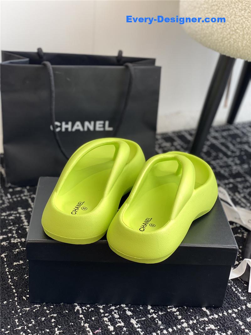 CC explosive style muffin sandals and slippers