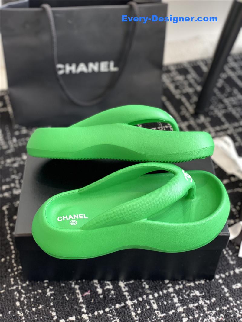 CC explosive style muffin sandals and slippers