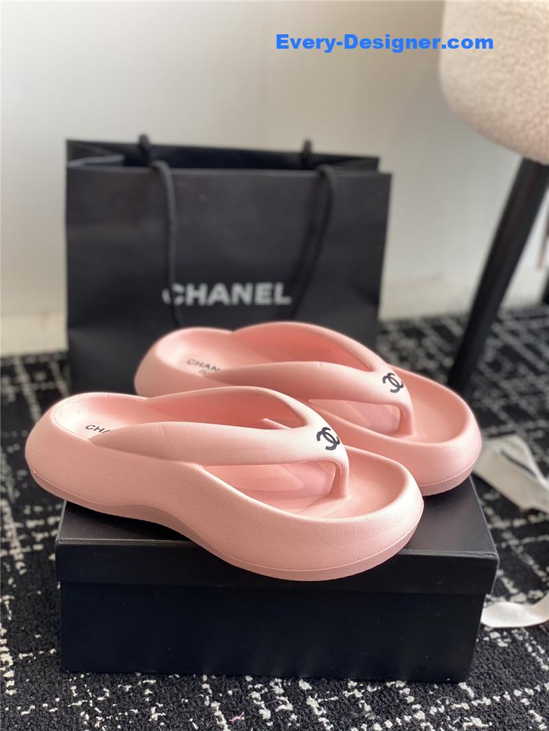 CC explosive style muffin sandals and slippers