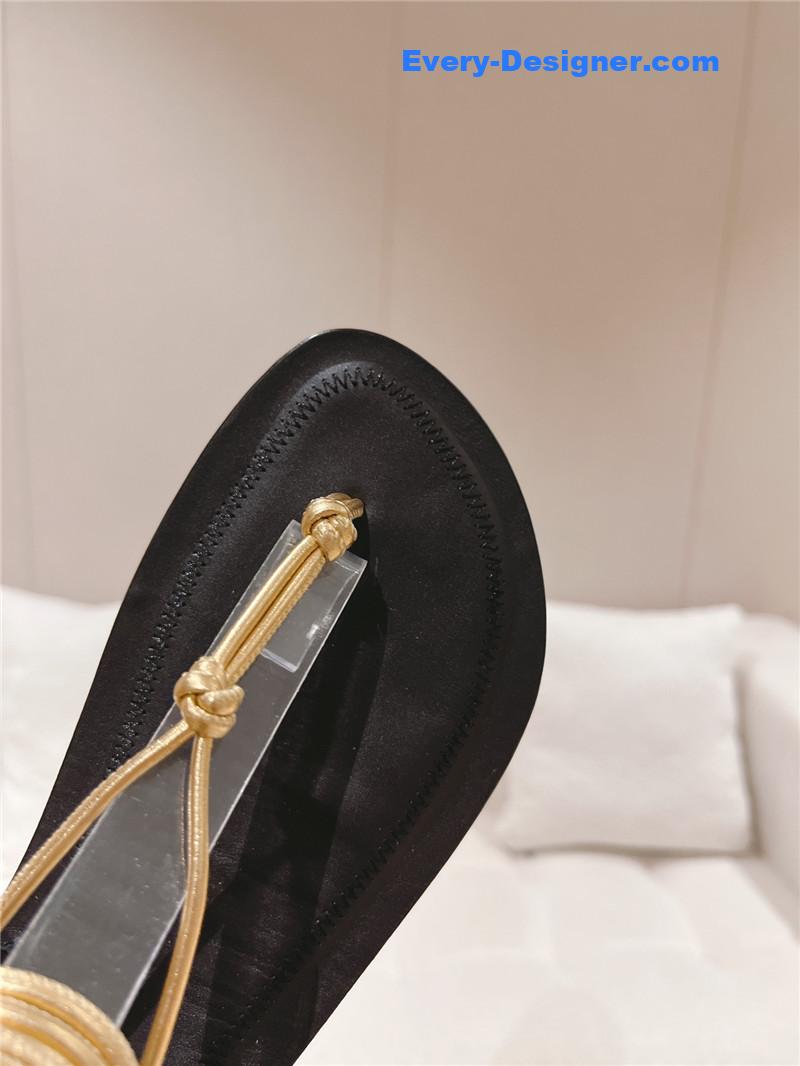 Fake platform casual sandals