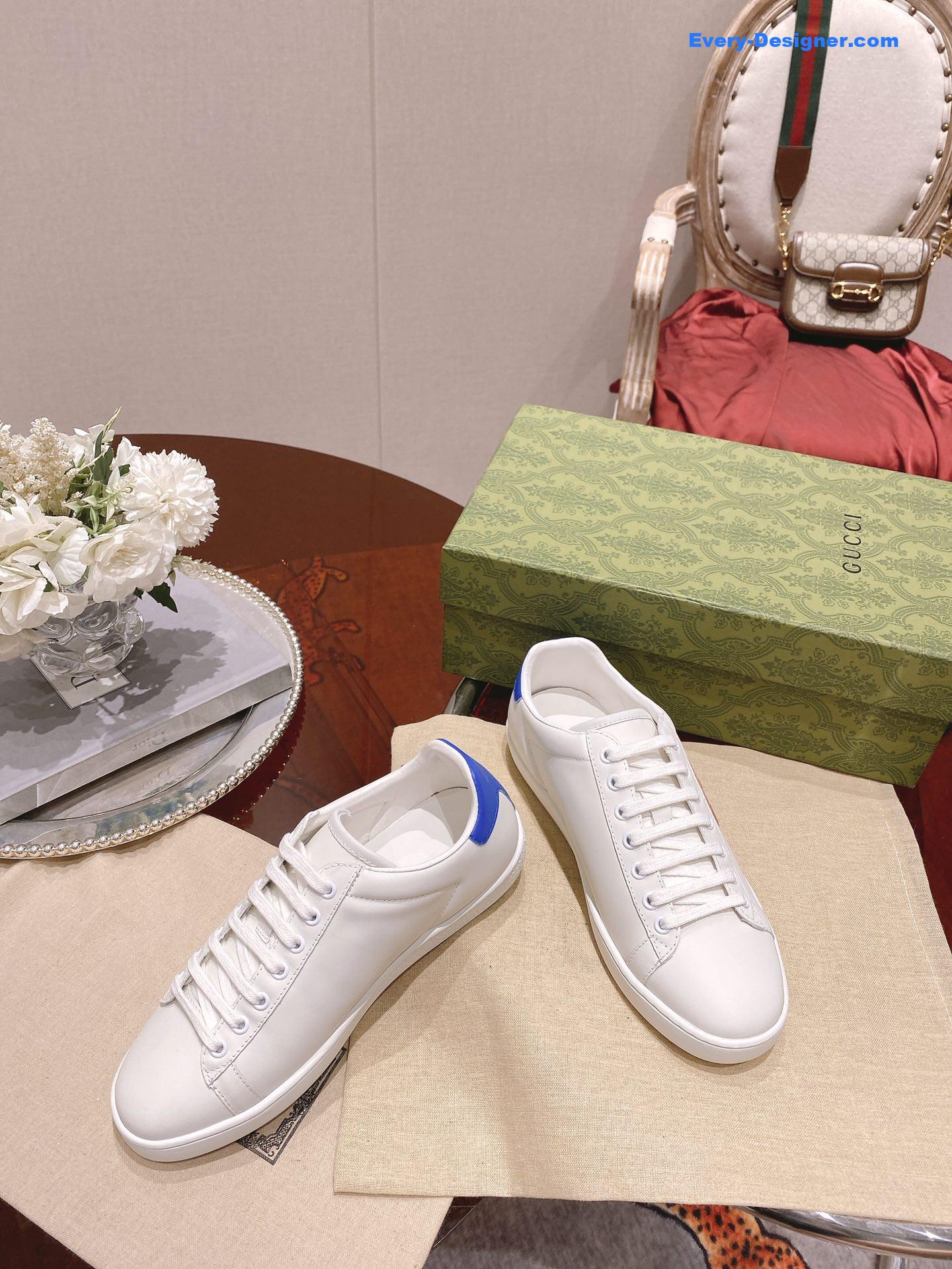 Gvc*1 classic sports lace-up white shoes