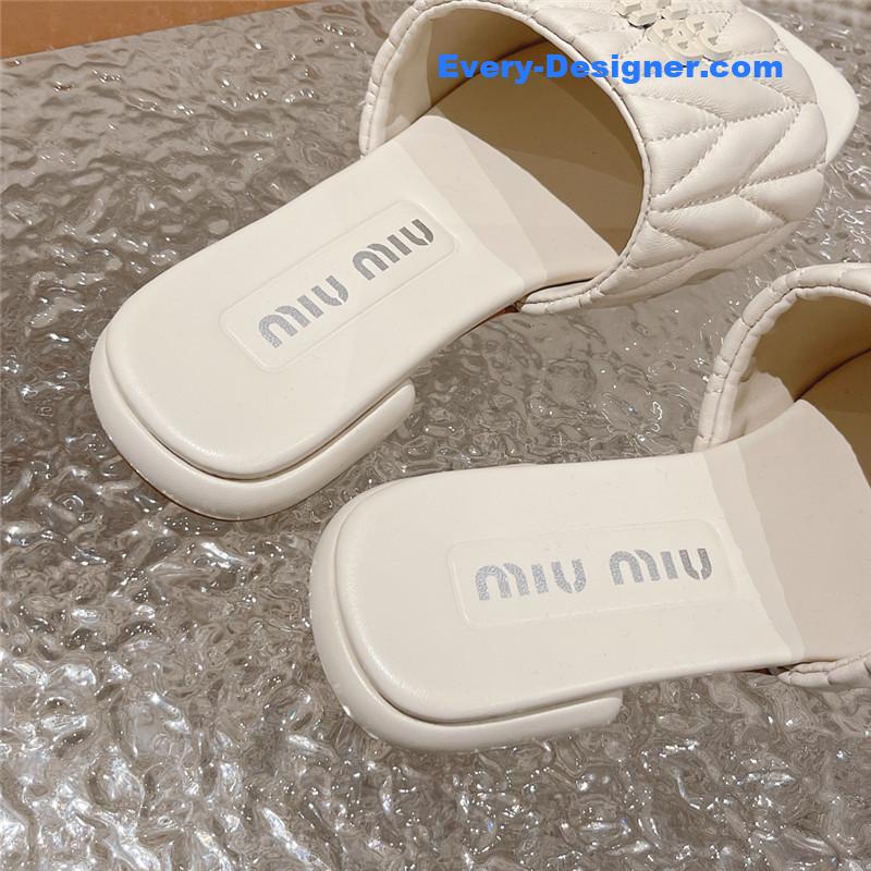 M1um1u mary jane slippers