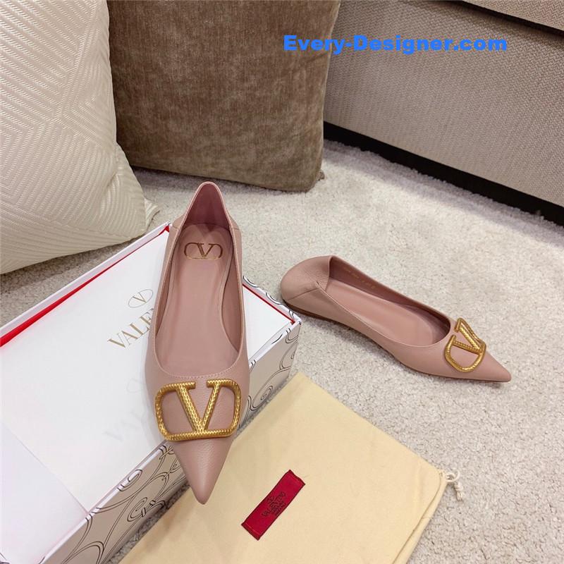 Va1e*ntin0 v logo slip-ons