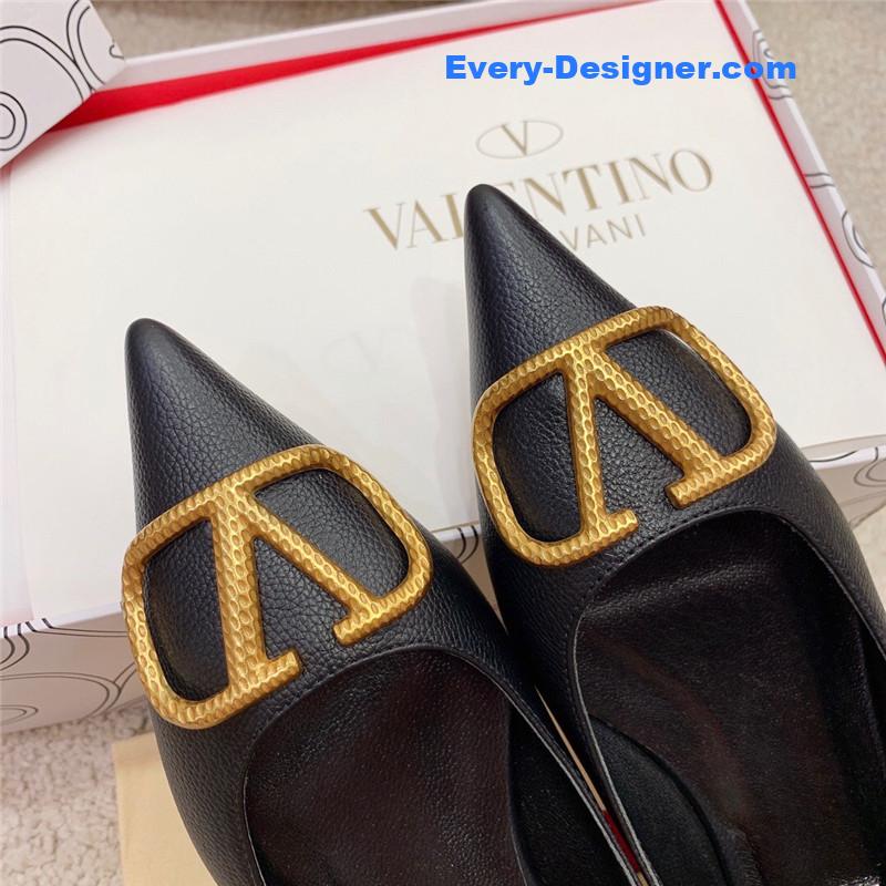 Va1e*ntin0 v logo slip-ons