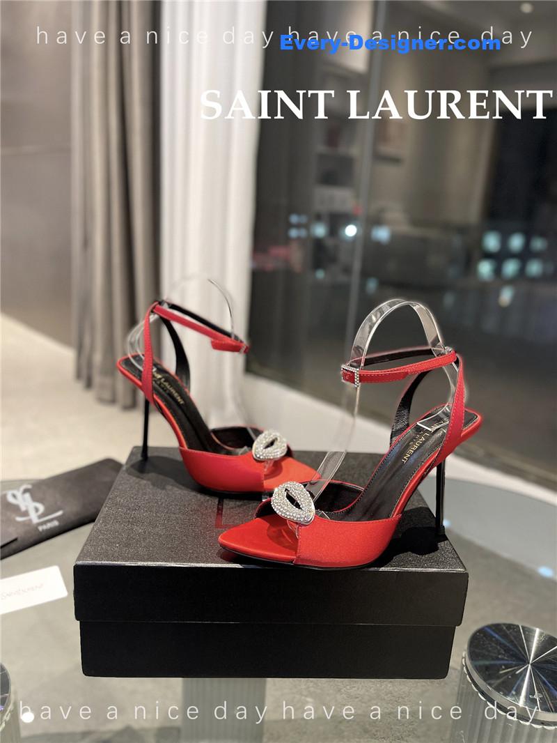 Y51 pointed crepe satin slingback pumps