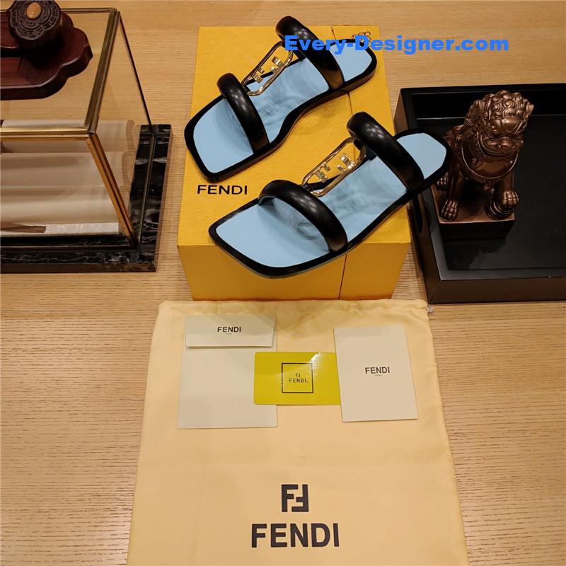 F**di flat beach sandals