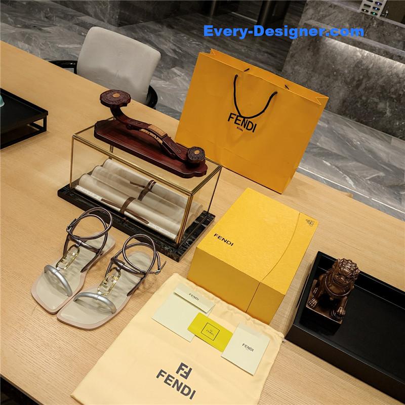 F**di flat beach sandals