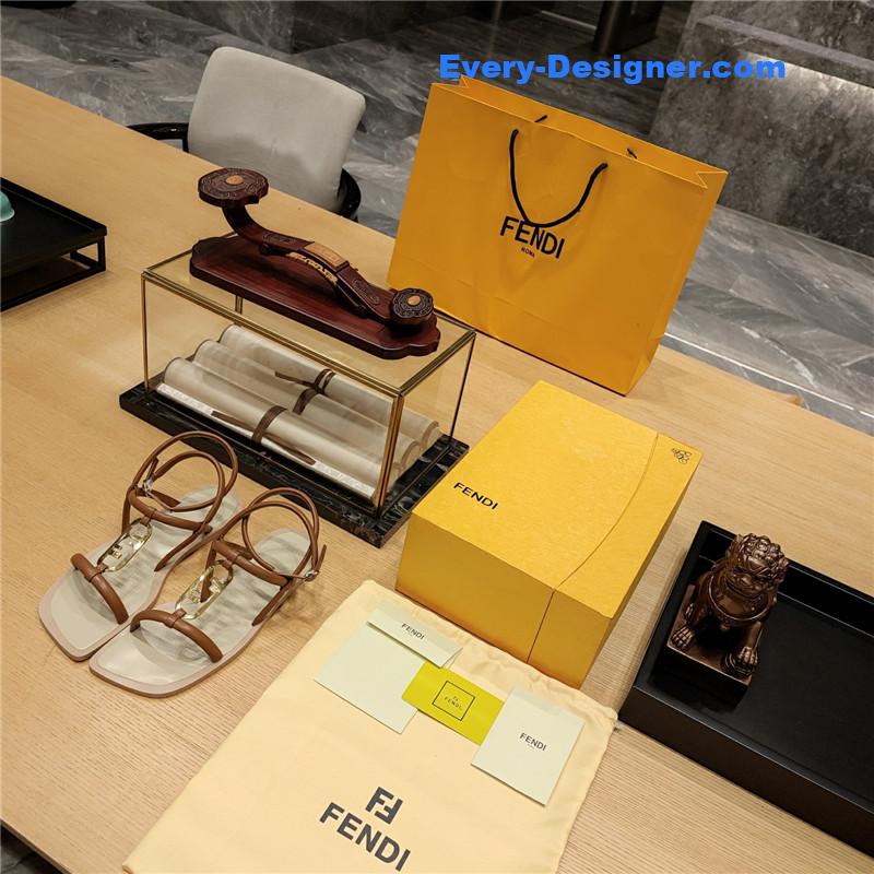 F**di flat beach sandals