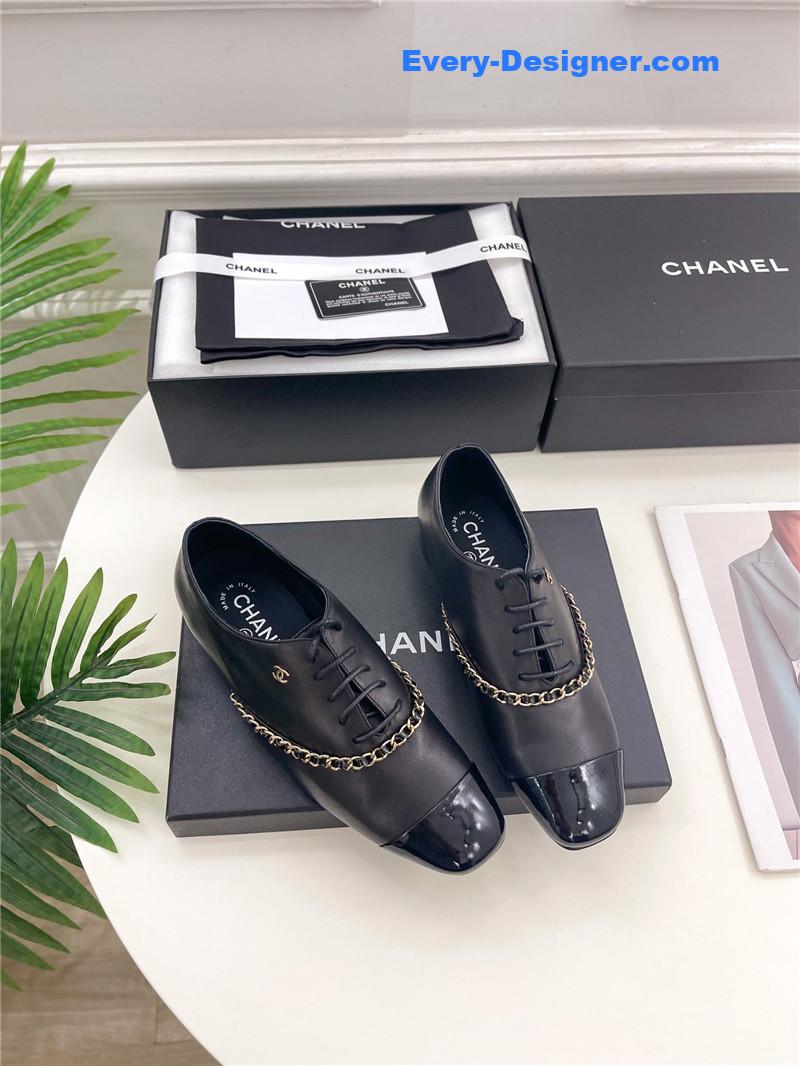 CC catwalk chain lace-up shoes