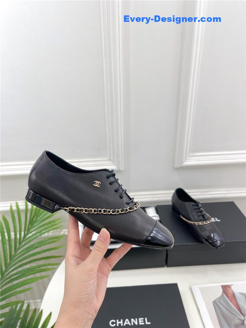 CC catwalk chain lace-up shoes