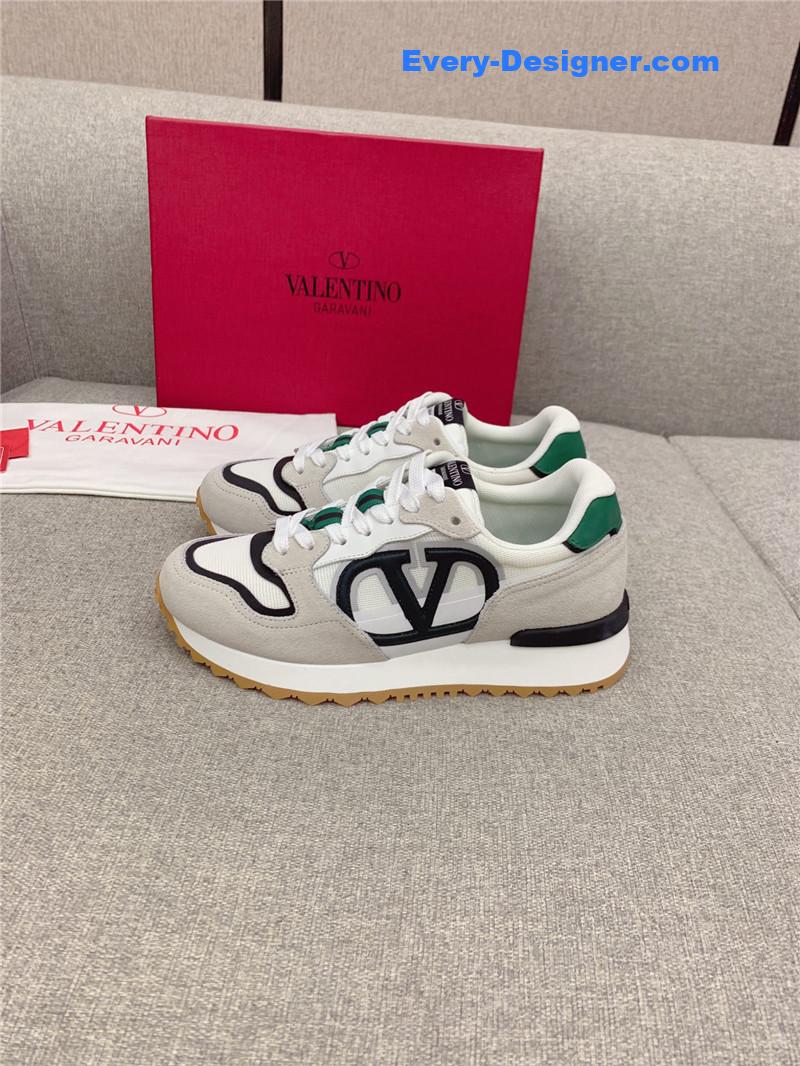 Va1e*ntin0 new sneakers