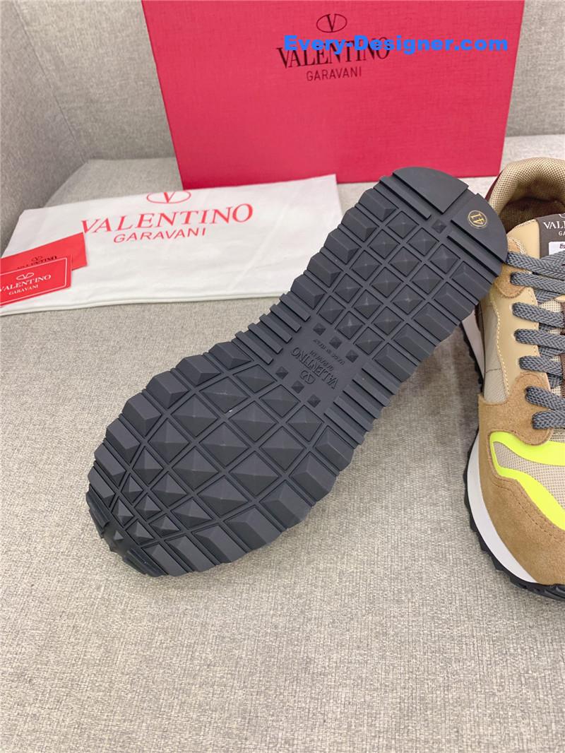 Va1e*ntin0 new sneakers