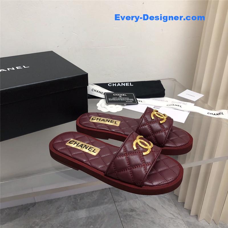 CC explosion Iogo sandals