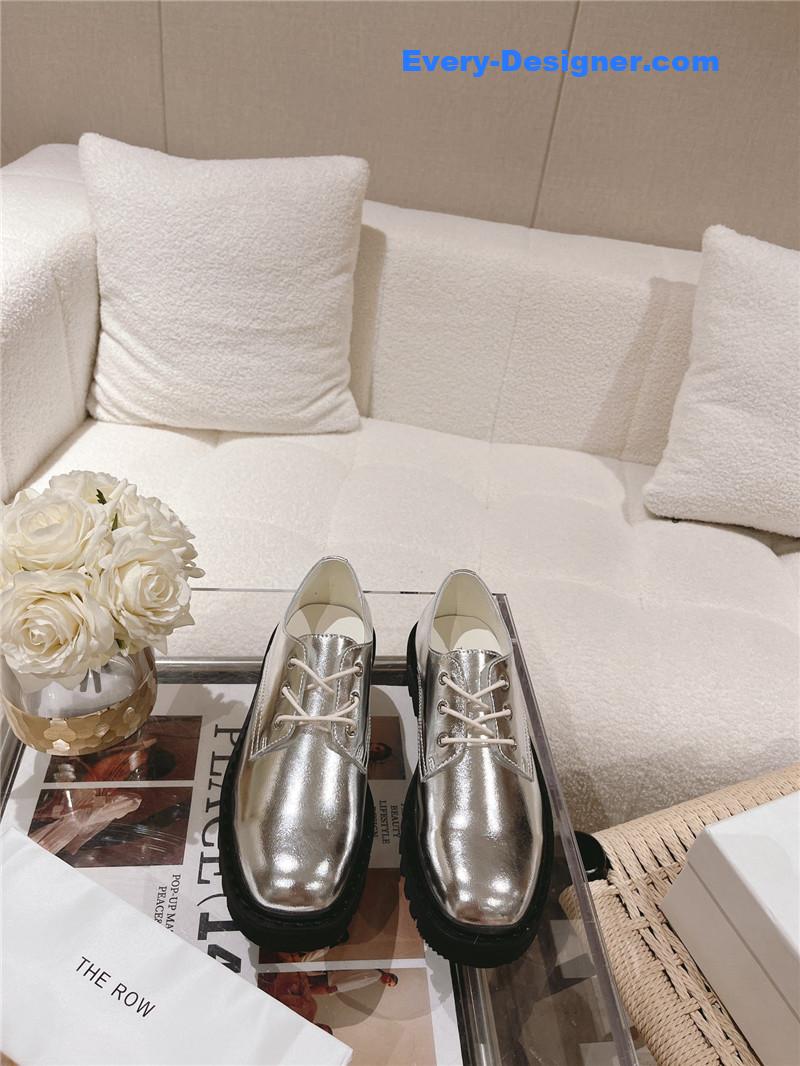 The R0w vintage square toe platform shoes