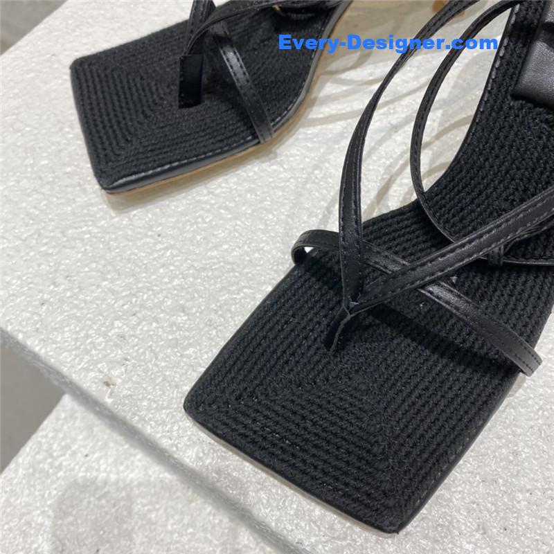 b0tt*ga Ven*ta classic heeled sandals