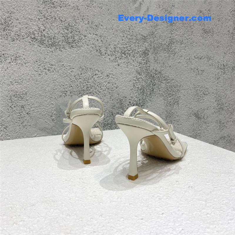 b0tt*ga Ven*ta classic heeled sandals