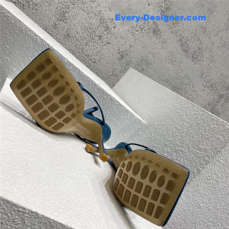 b0tt*ga Ven*ta classic heeled sandals