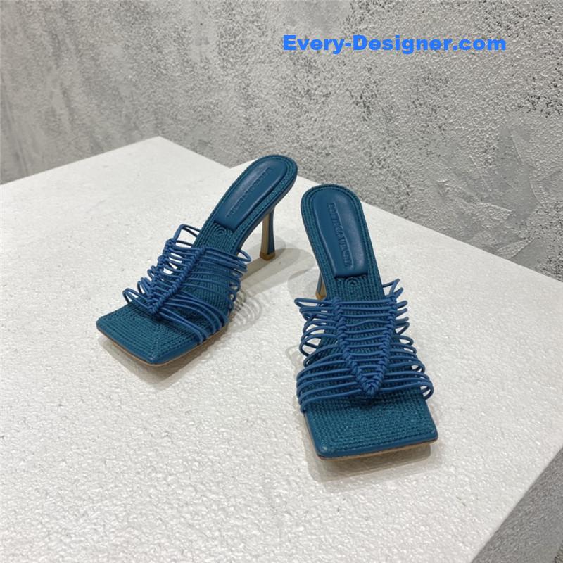 b0tt*ga Ven*ta classic heeled sandals
