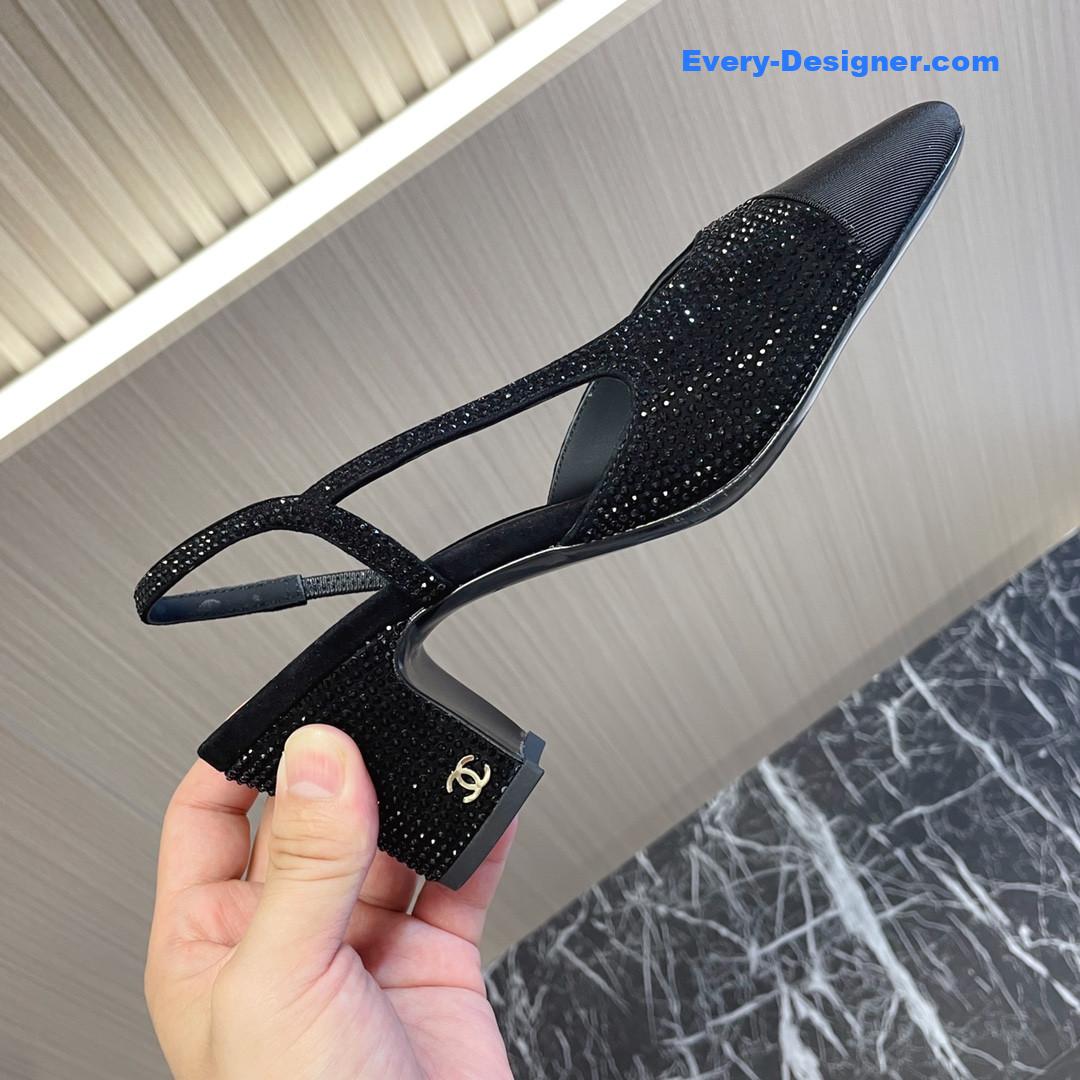 CC rhinestone thick heel side empty sandals