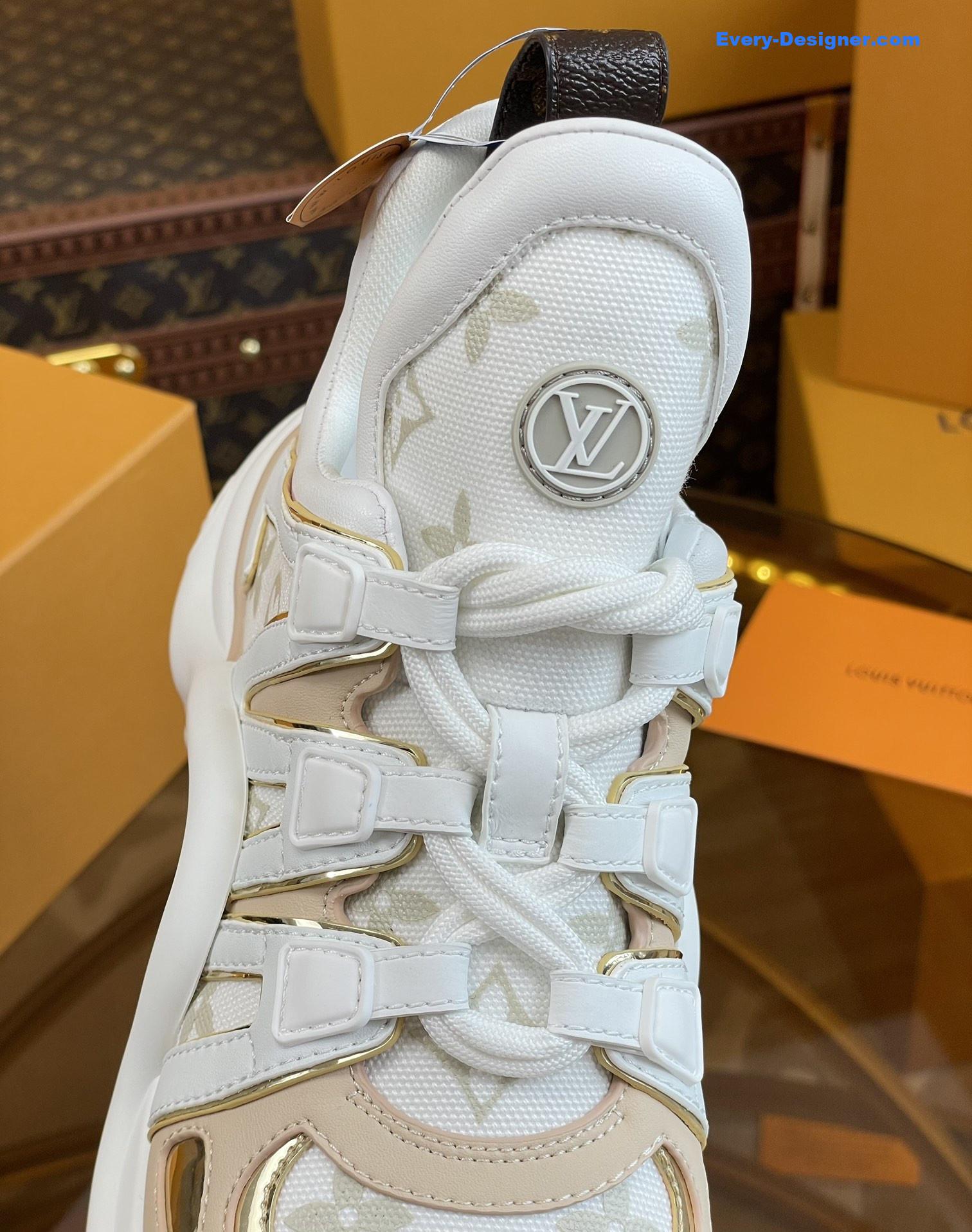 l0vis Vvtt0n lv hardware casual sports daddy shoes