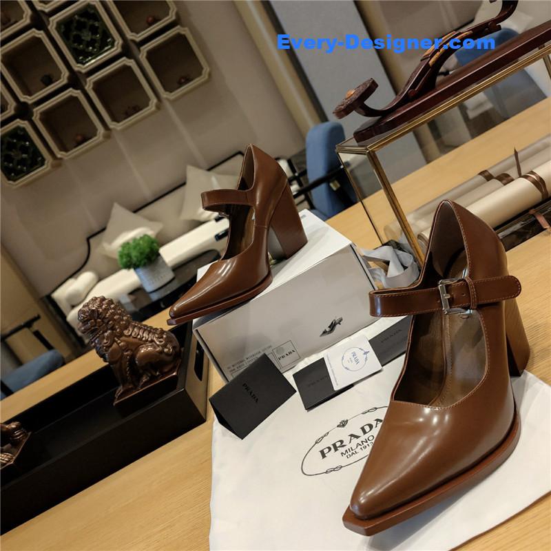 Pra*a wedge shoes