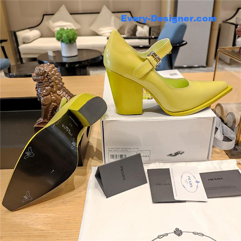 Pra*a wedge shoes