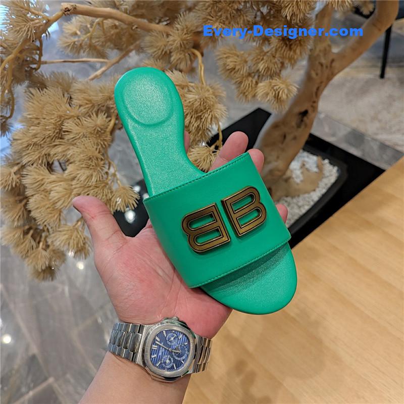 Ba1en*iaga flat heel round toe slide side slides
