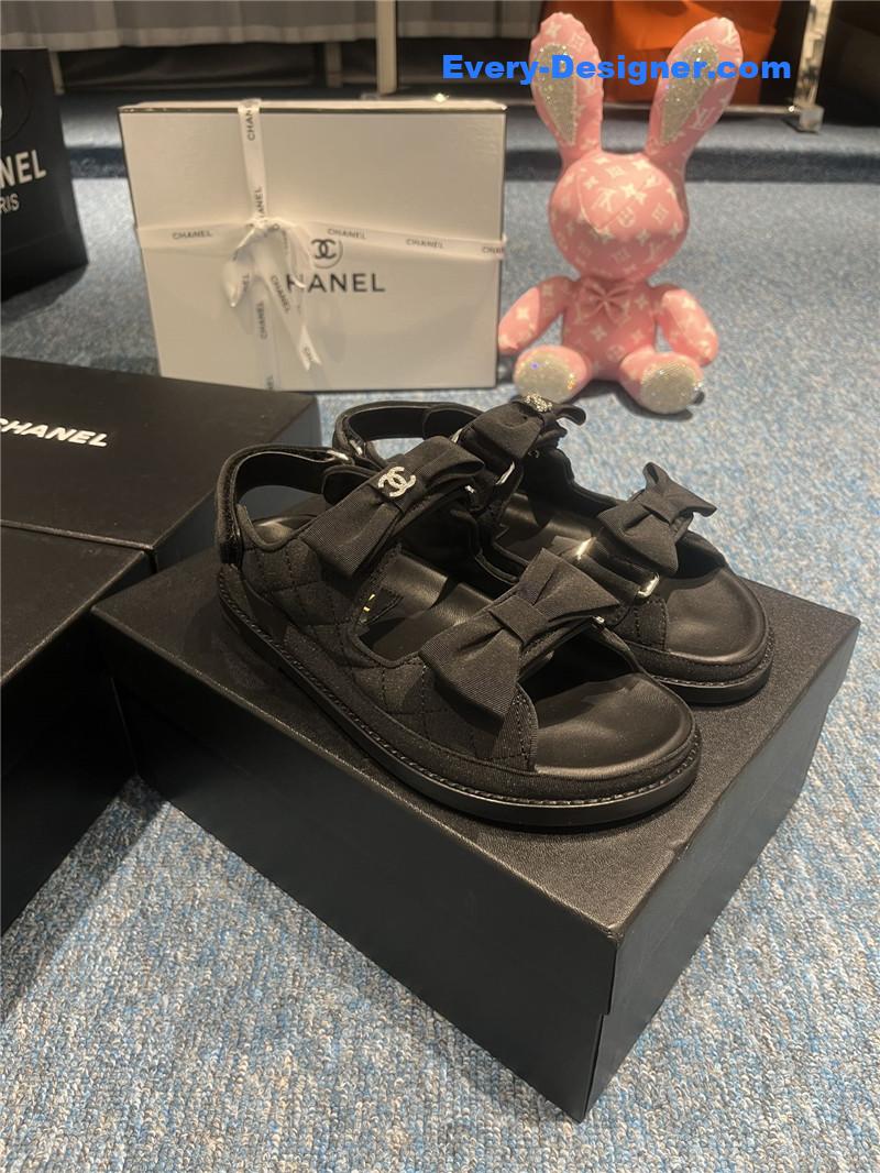 CC new Velcro sandals