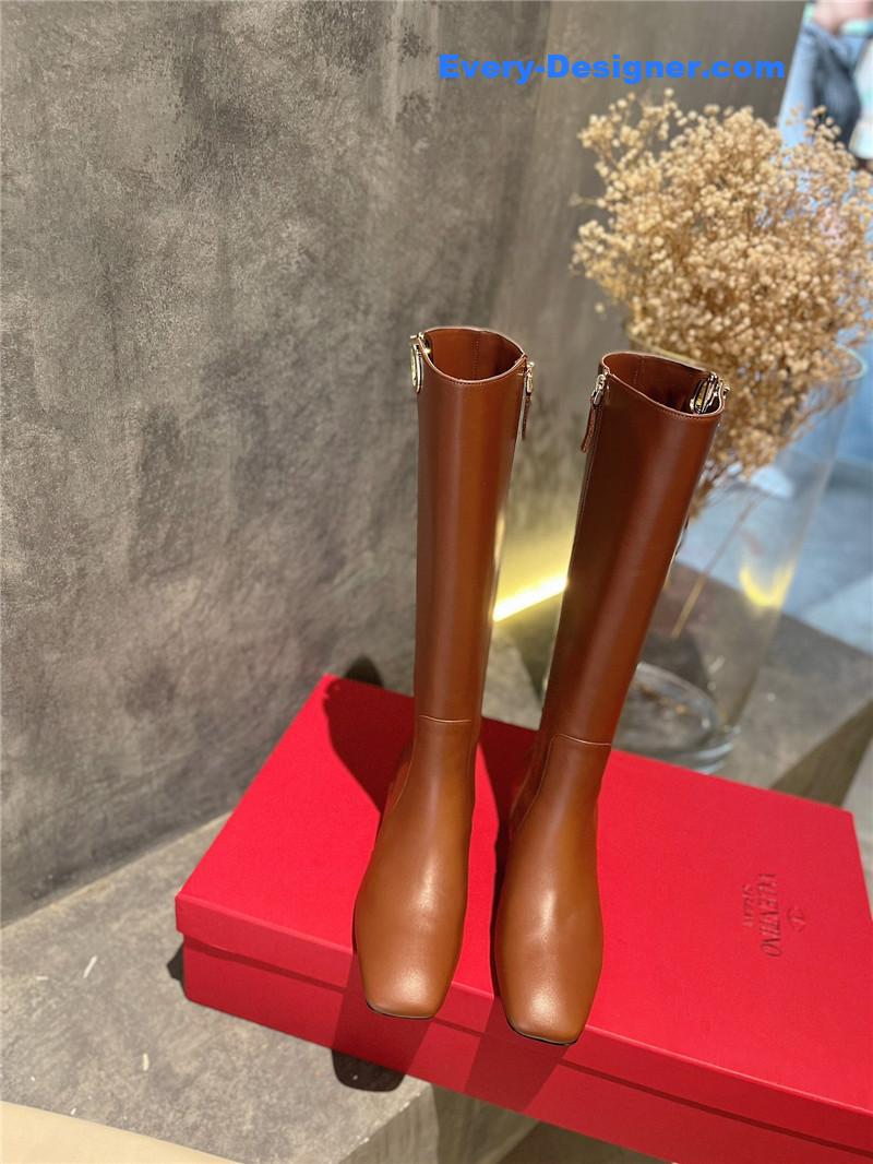 Va1e*ntin0 leather outsole mid boots