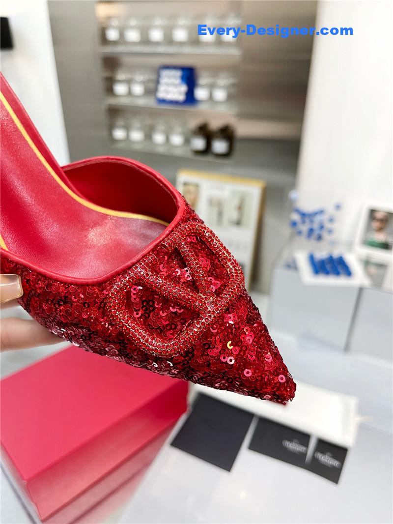 Va1e*ntin0 new sequin version v buckle classic slippers
