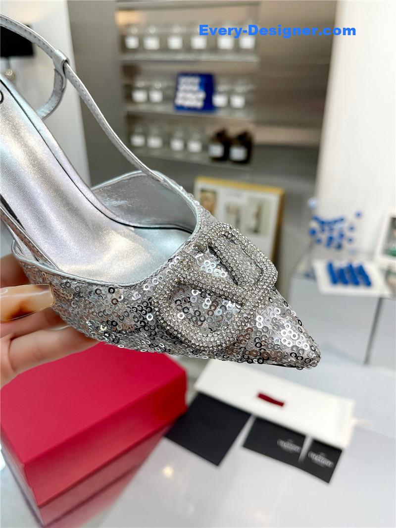 Va1e*ntin0 classic sandals in sequined version with v buckle