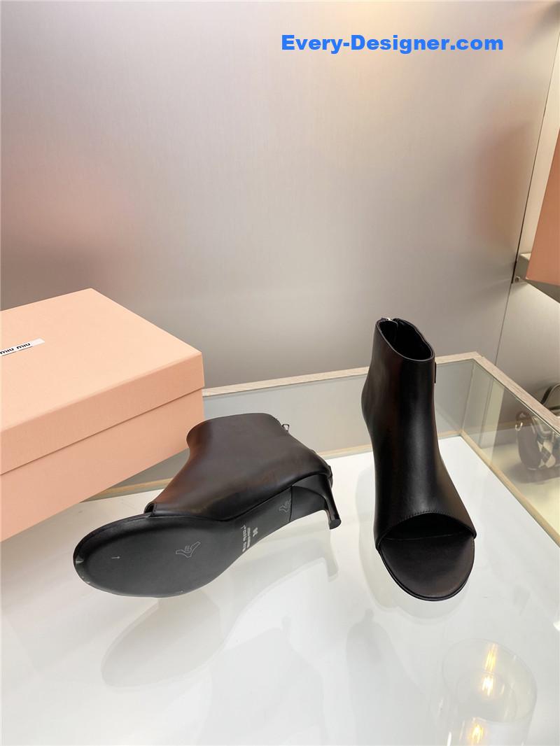 M1um1u fish mouth sandals