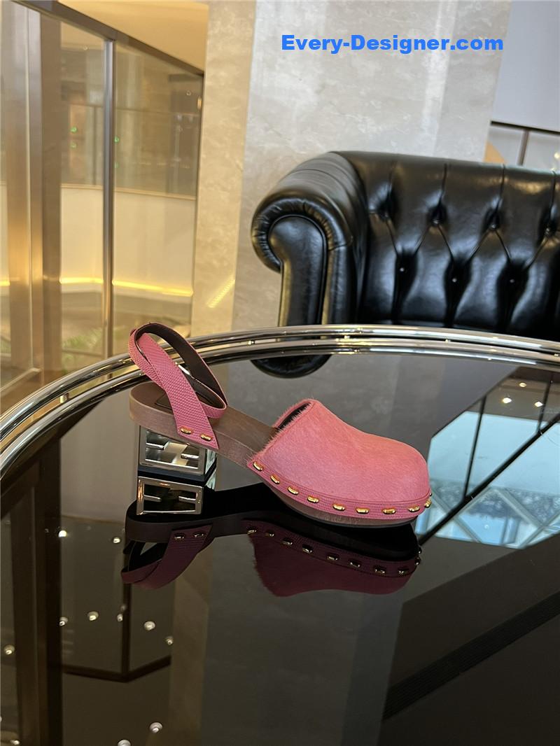 F**di classic clogs