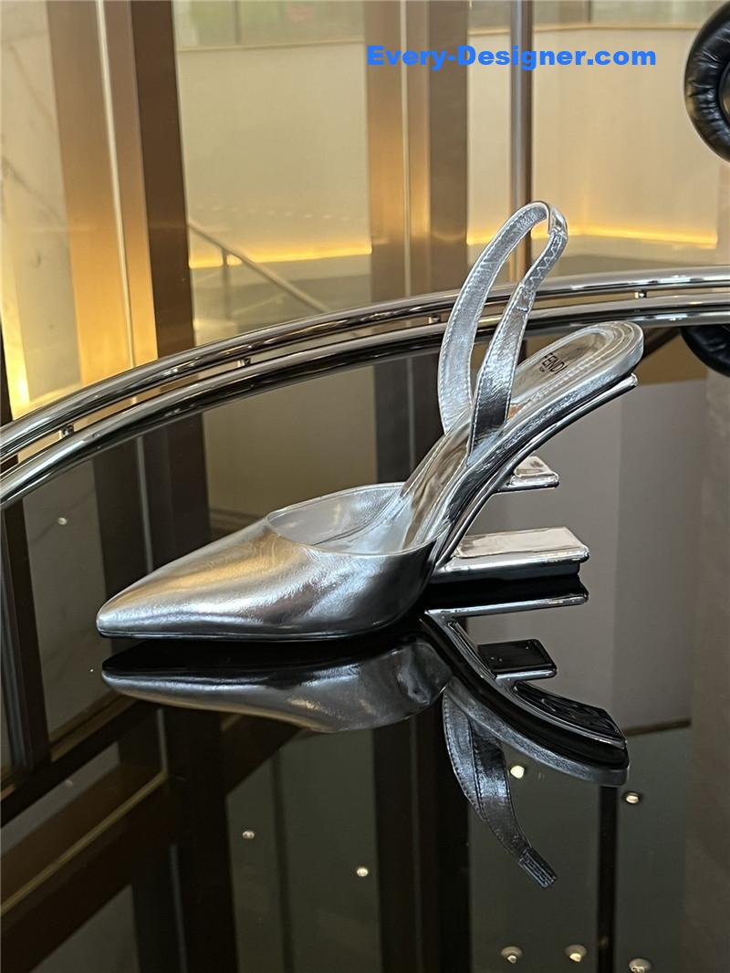 F**di f-shaped three-dimensional heel pumps