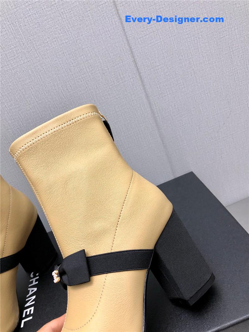 CC explosion bow snow white short boots