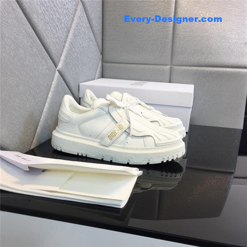 D10r shell shoes
