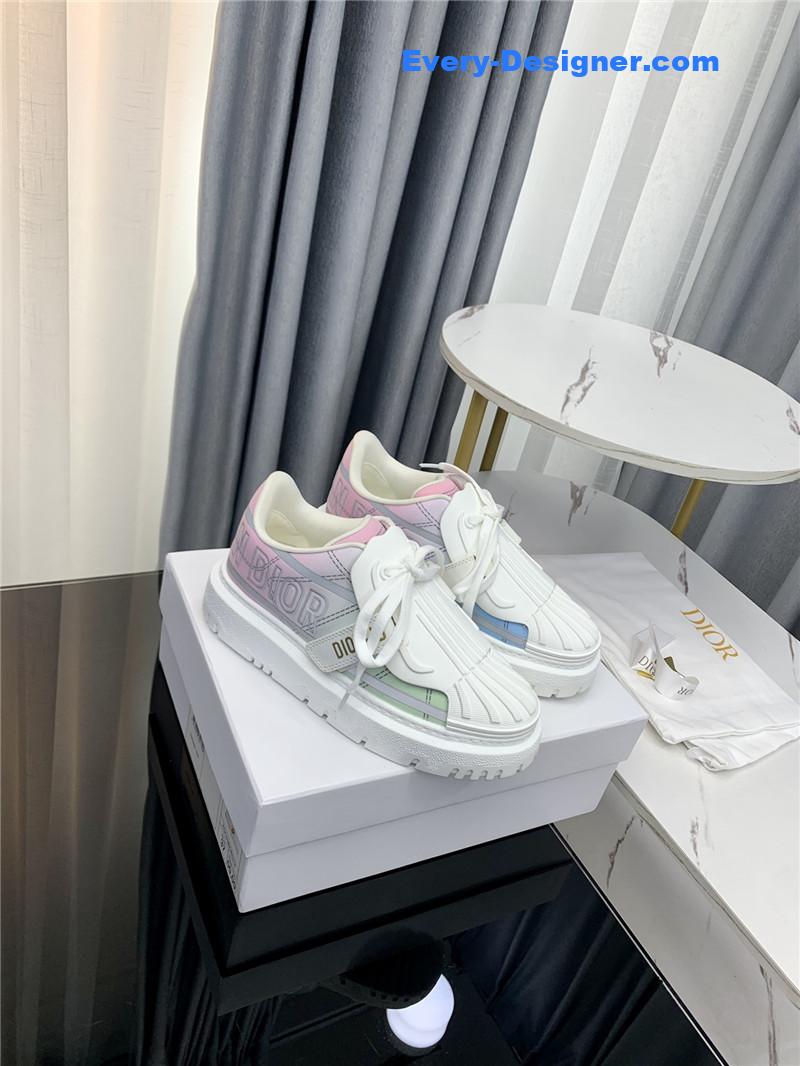 D10r shell shoes