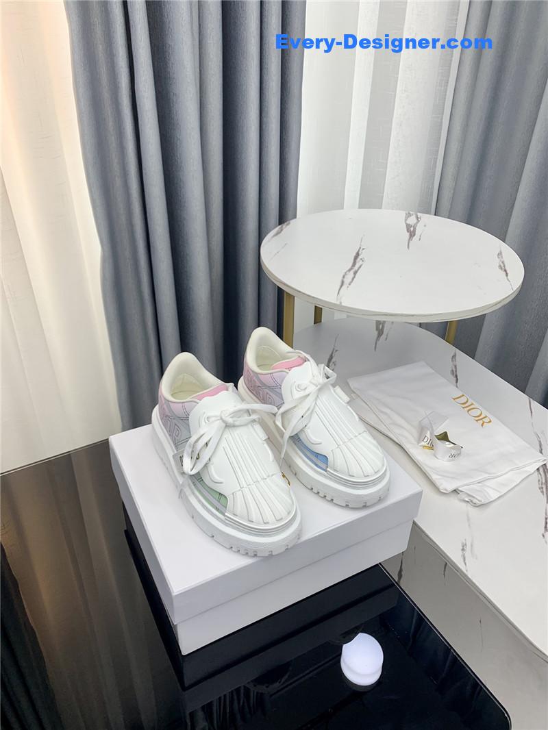 D10r shell shoes