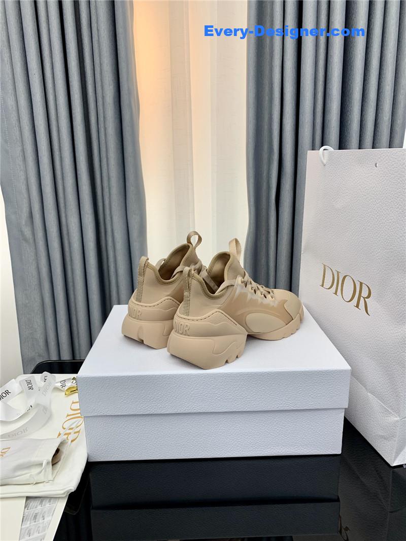 D10r top version daddy shoes