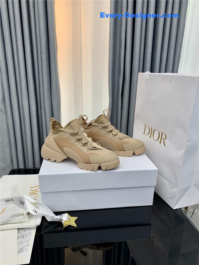 D10r top version daddy shoes