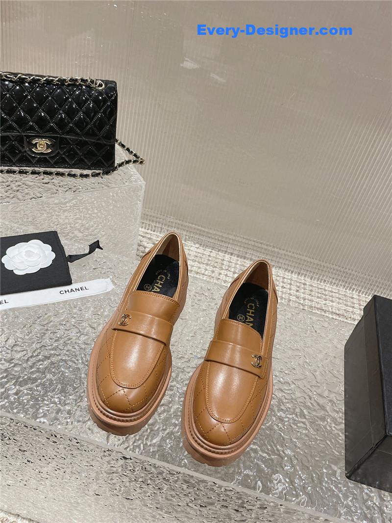 CC calfskin lozenge shoes