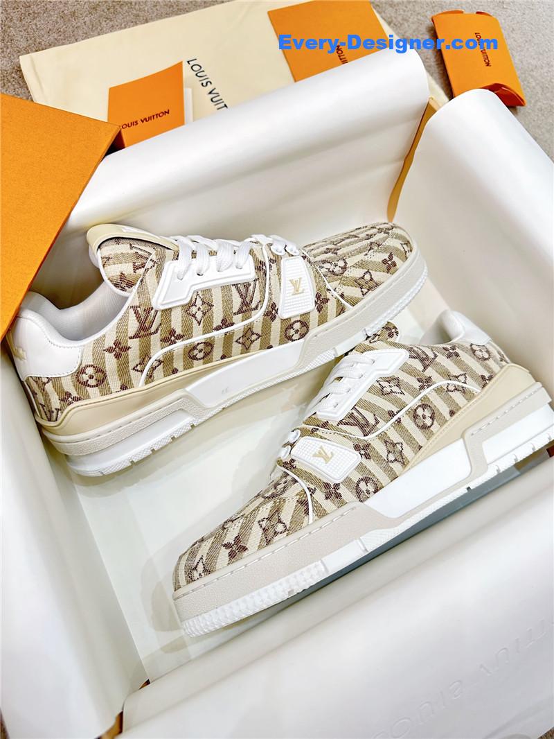 l0vis Vvtt0n lv retro basketball sneakers