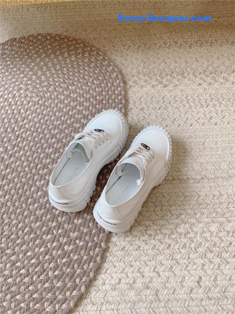 l0vis Vvtt0n lv mary jane shoes
