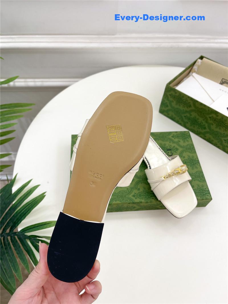 Gvc*1 new metal snake head slippers