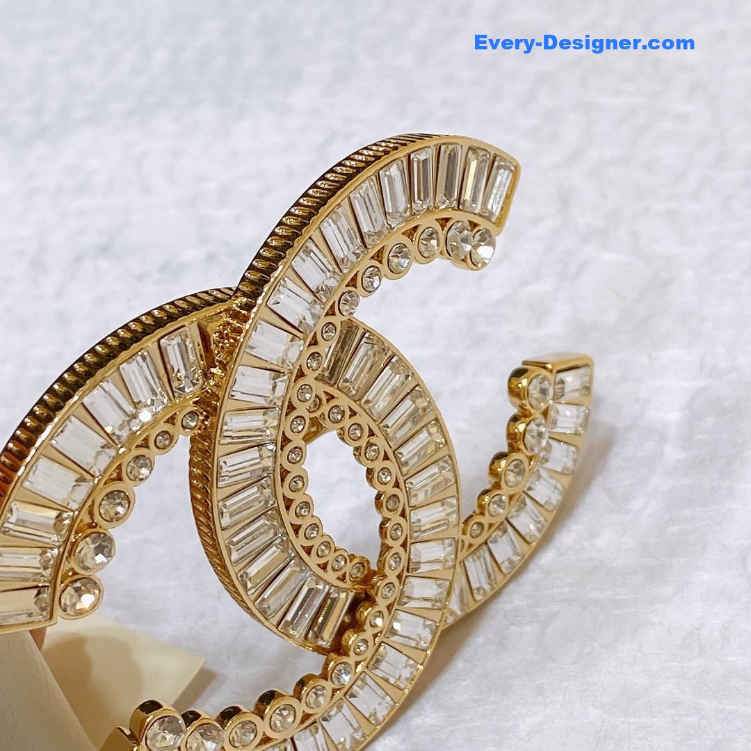 Ch**el rhinestone golden brass metal logo buckle calfskin belt