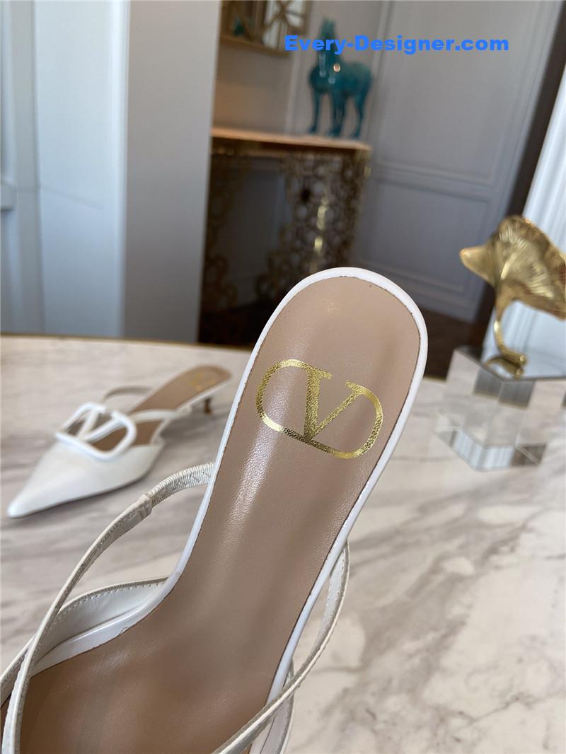Va1e*ntin0 top sandals