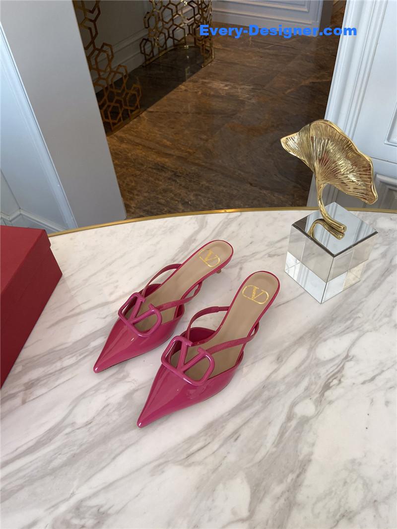 Va1e*ntin0 top sandals