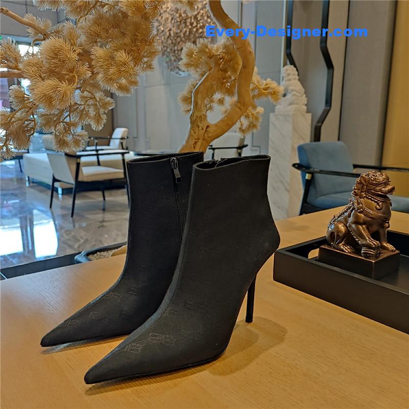 Ba1en*iaga pointed toe stiletto boots